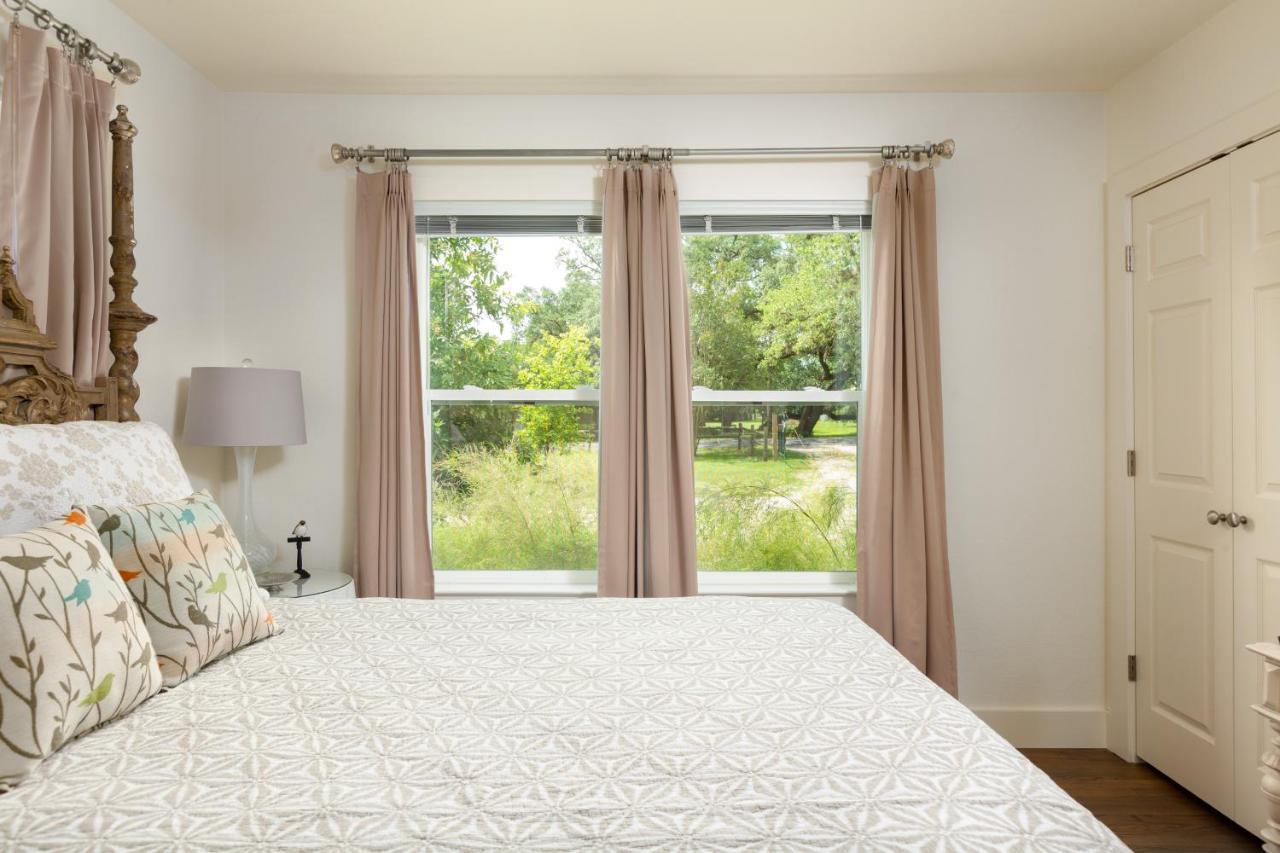 Bear Creek Cottage Manchaca Luaran gambar